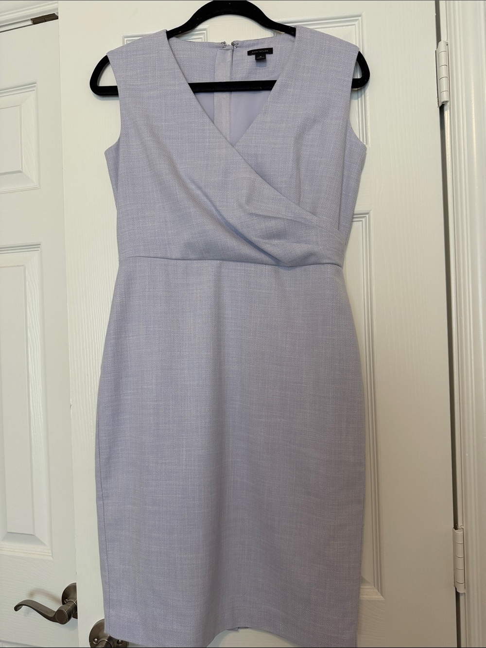 Ann Taylor Light Lavender Sleeveless Sheath Dress